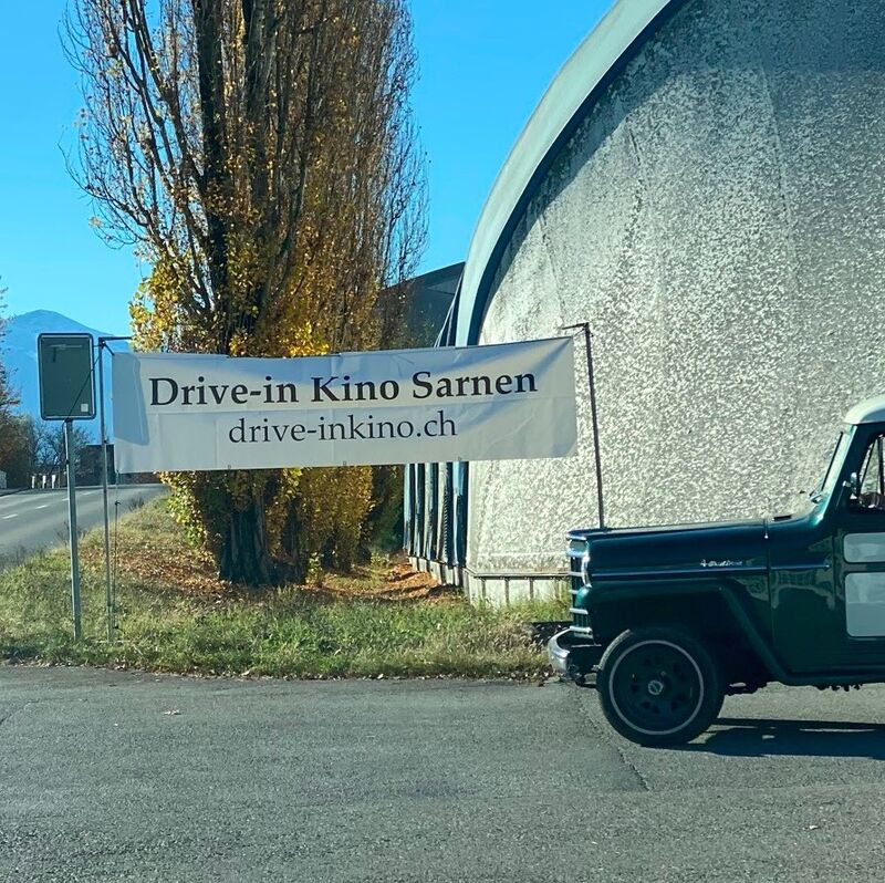 Autokino in der Halle